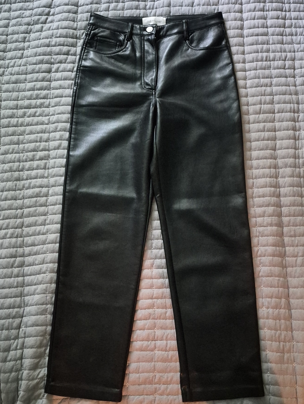 Wilfred by Aritzia The Melina Faux Leather Pants Black - Size 4